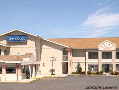 Inn Quality Near Downtown Wyoming